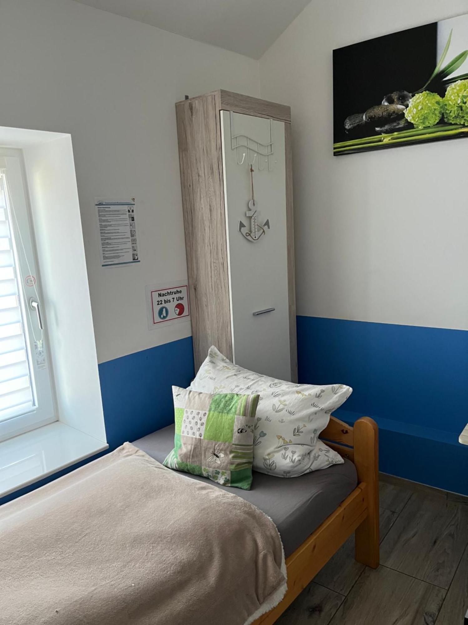 Fremdenzimmer Sas Hückelhoven エクステリア 写真
