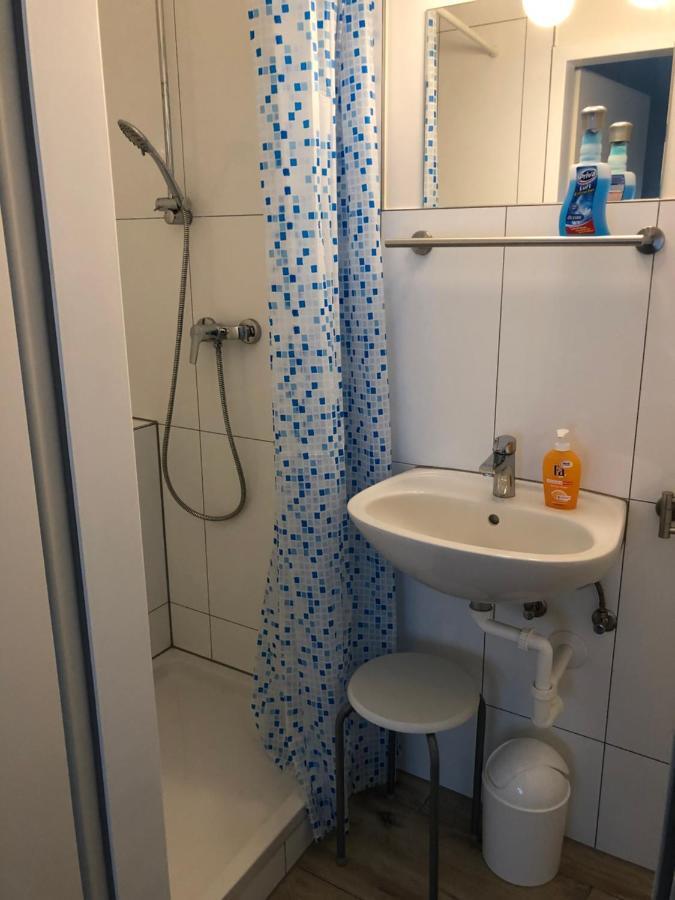Fremdenzimmer Sas Hückelhoven エクステリア 写真